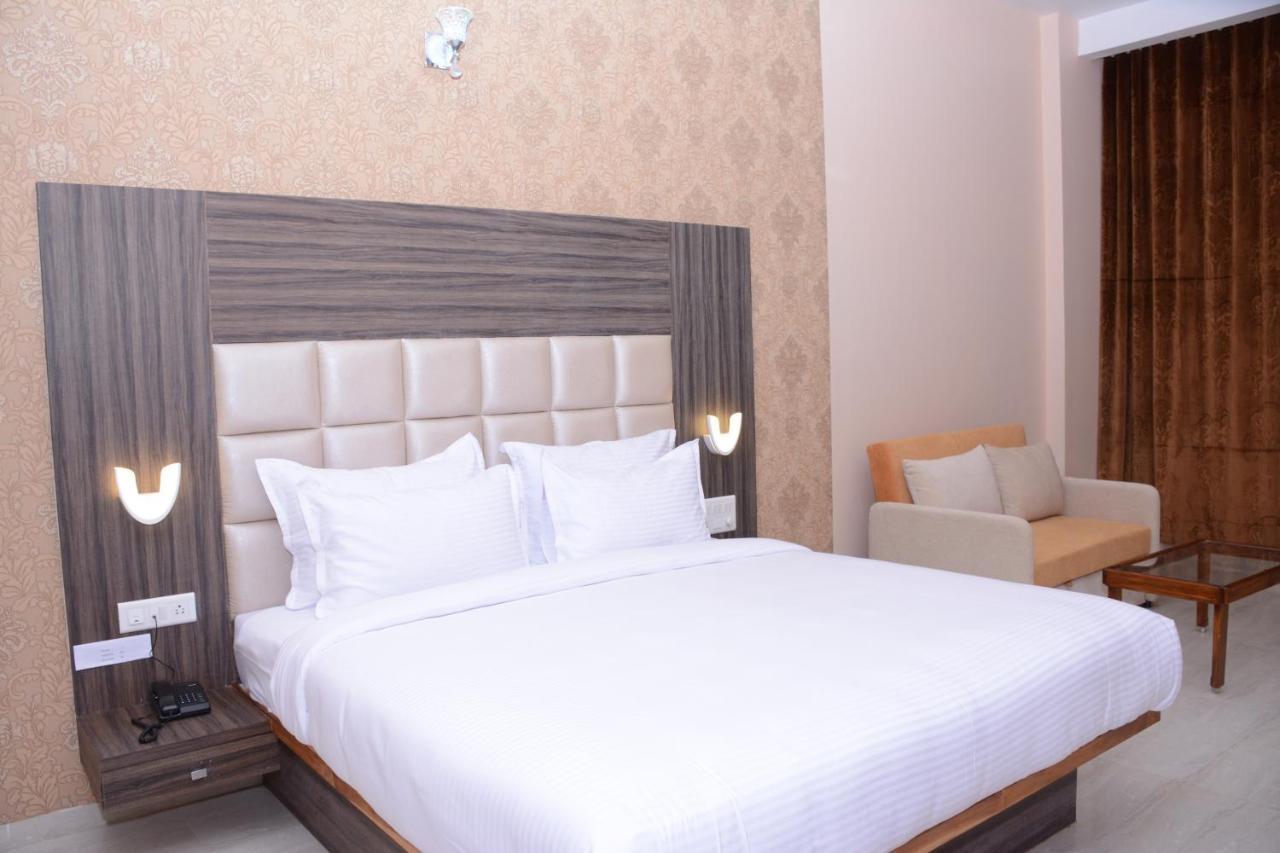 Ratnaa Resort Khamshet Εξωτερικό φωτογραφία
